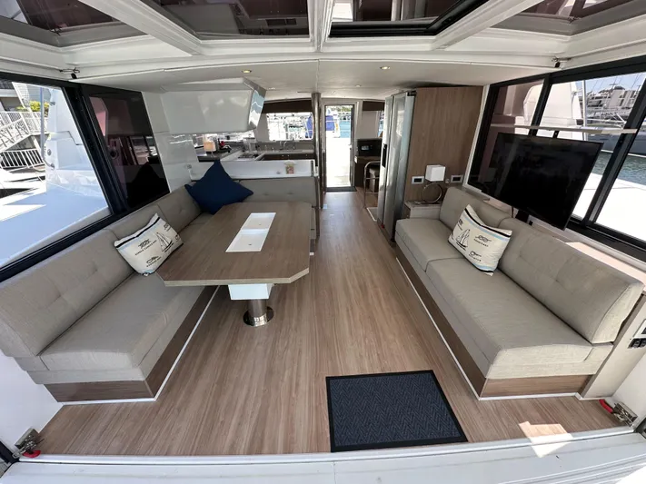 Relentless Yacht Photos Pics 