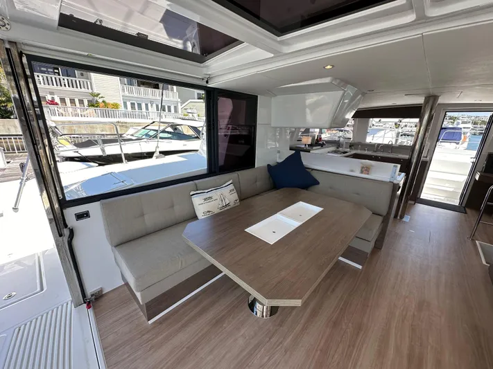 Relentless Yacht Photos Pics 