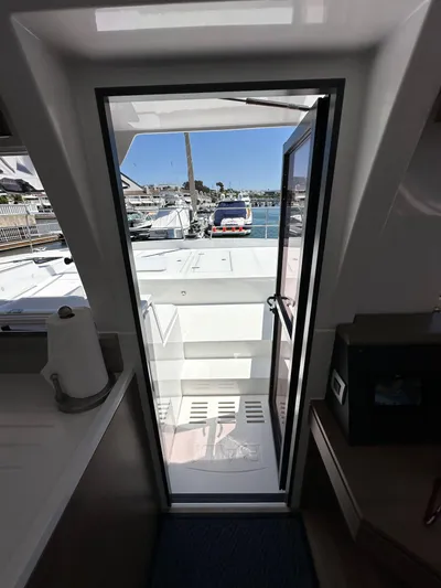 Relentless Yacht Photos Pics 