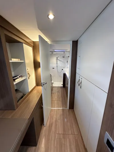 Relentless Yacht Photos Pics 