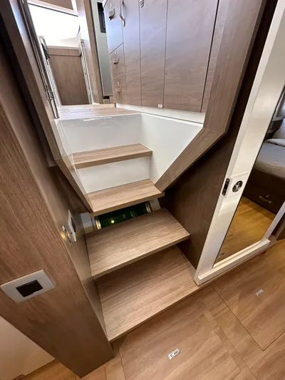 Relentless Yacht Photos Pics 