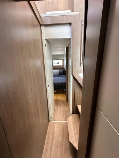 Relentless Yacht Photos Pics 