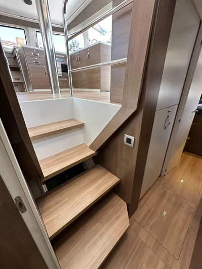 Relentless Yacht Photos Pics 