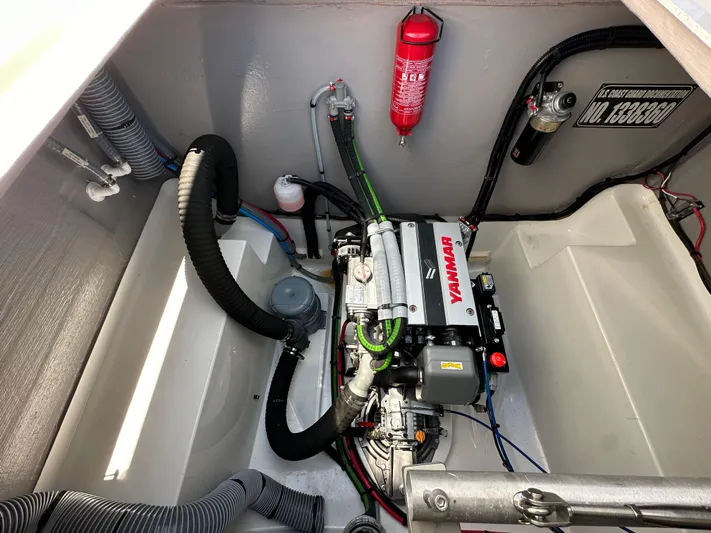 Relentless Yacht Photos Pics 