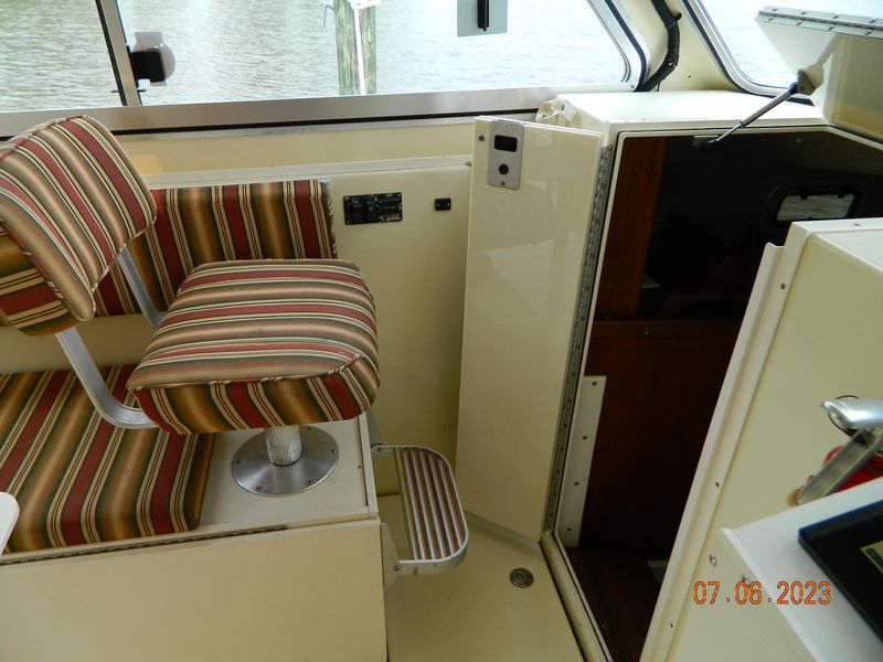 2005 Atlas Boat Works 32 Acadia