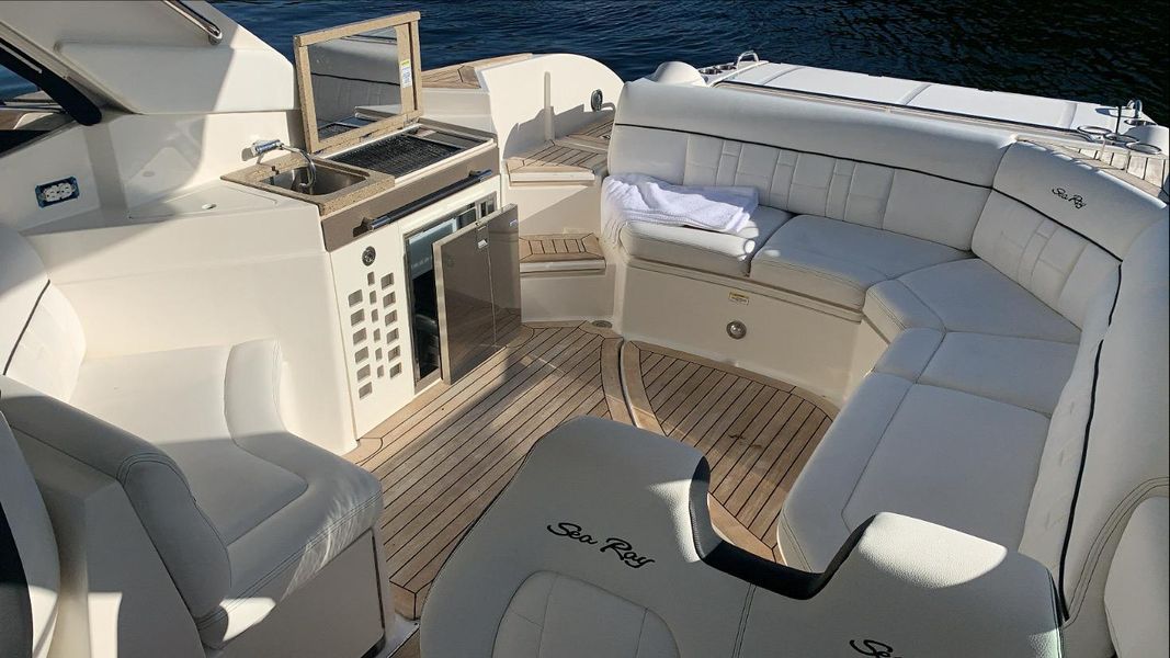 2015 Sea Ray SLX