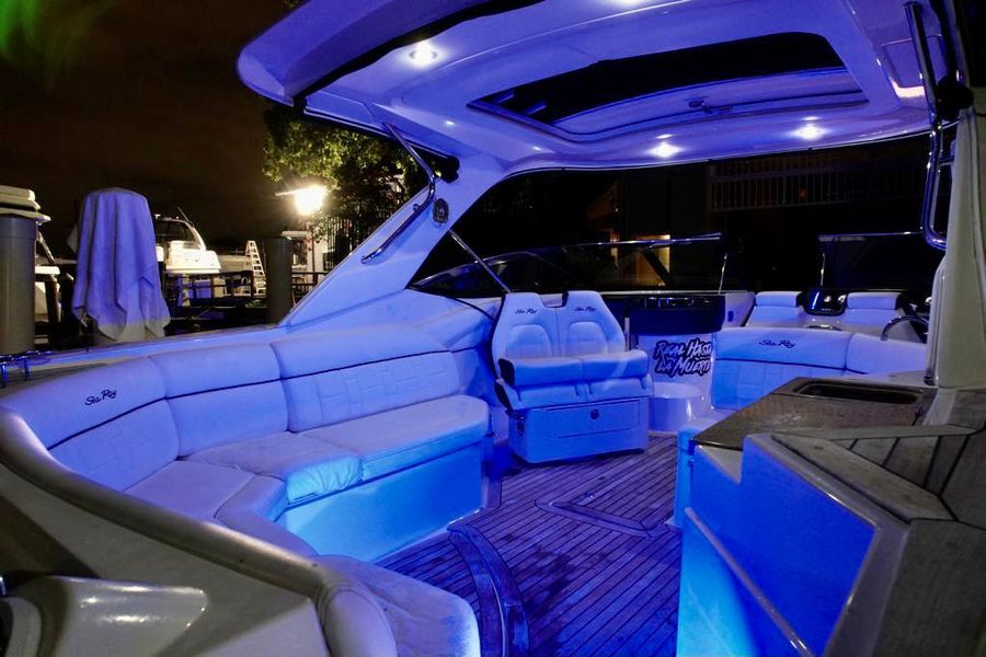 2015 Sea Ray SLX