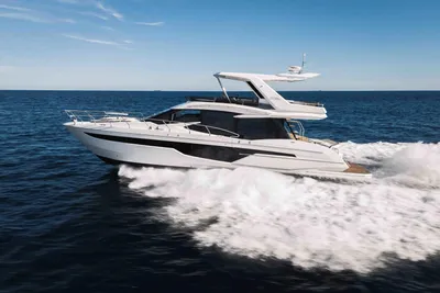 Galeon 500 Fly