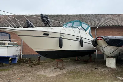 1997 Maxum 2800 SCR
