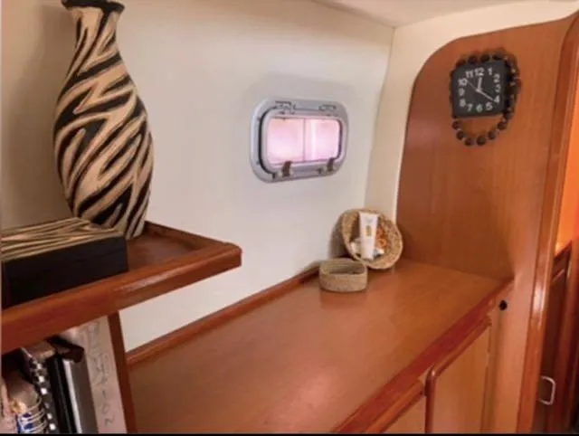 Sweet Escape Yacht Photos Pics 