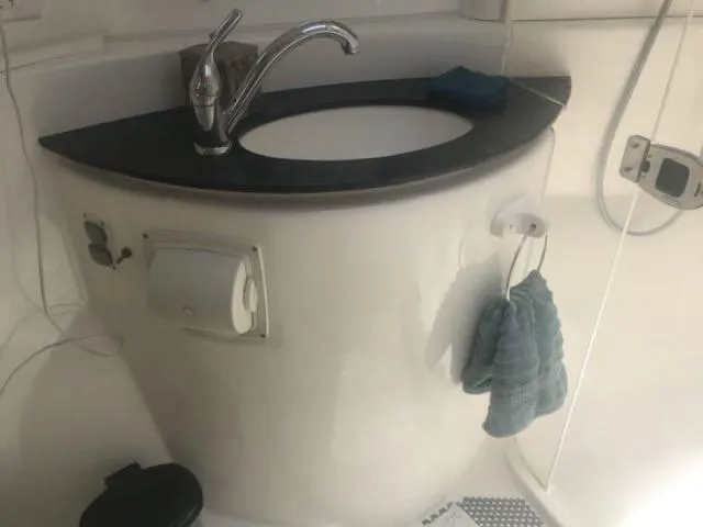 Sweet Escape Yacht Photos Pics 