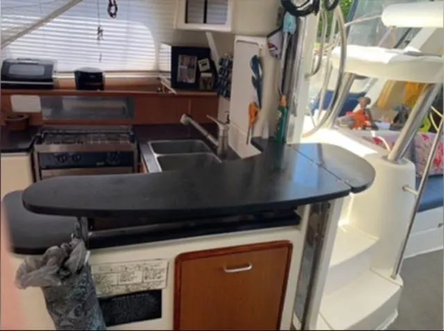 Sweet Escape Yacht Photos Pics 