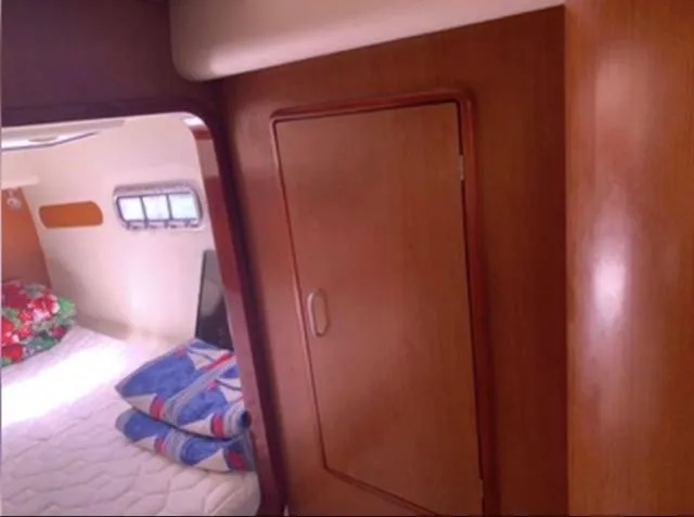 Sweet Escape Yacht Photos Pics 