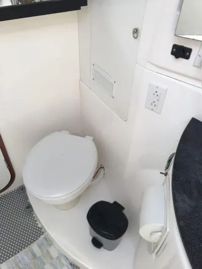 Sweet Escape Yacht Photos Pics 