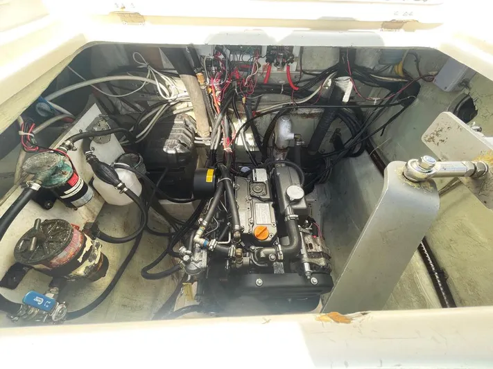 Sweet Escape Yacht Photos Pics 