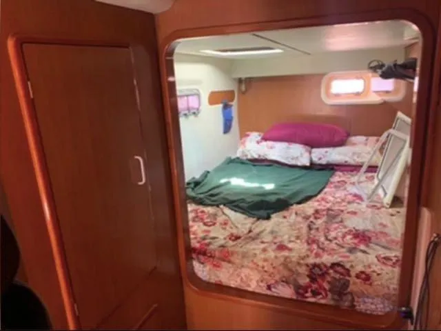 Sweet Escape Yacht Photos Pics 