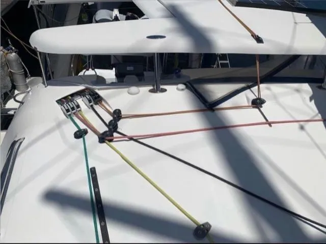 Sweet Escape Yacht Photos Pics 