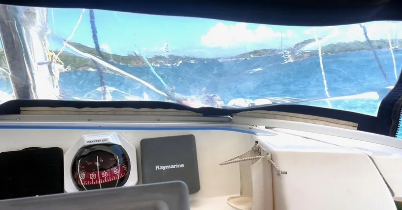 Sweet Escape Yacht Photos Pics 