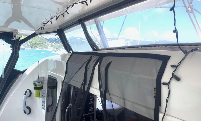 Sweet Escape Yacht Photos Pics 