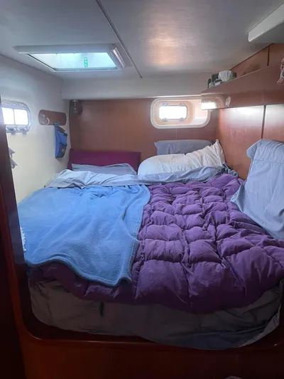 Sweet Escape Yacht Photos Pics 