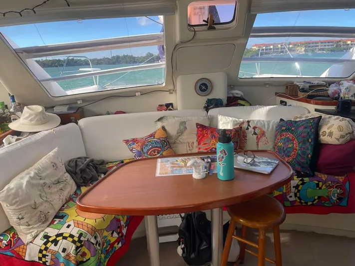 Sweet Escape Yacht Photos Pics 