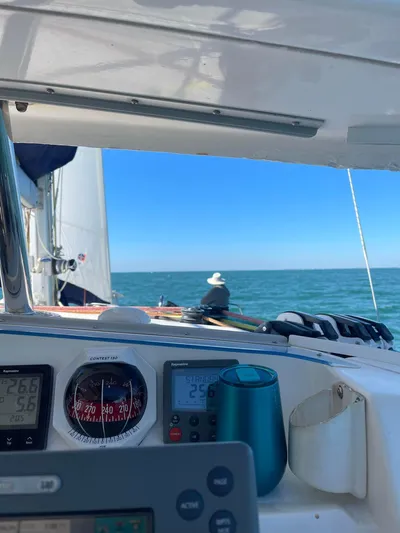 Sweet Escape Yacht Photos Pics 