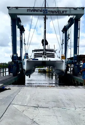 Sweet Escape Yacht Photos Pics 