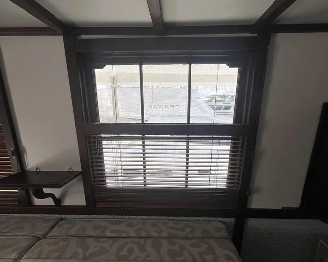 Resolute Yacht Photos Pics 