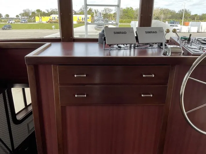 Resolute Yacht Photos Pics 