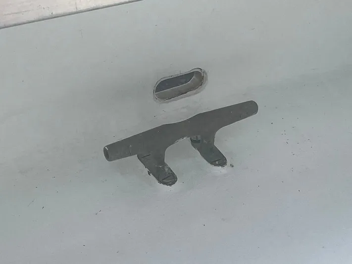 Resolute Yacht Photos Pics 