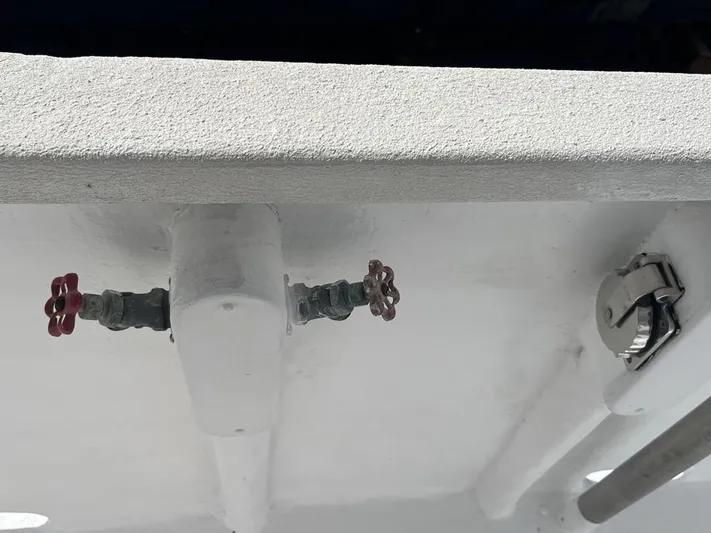 Resolute Yacht Photos Pics 