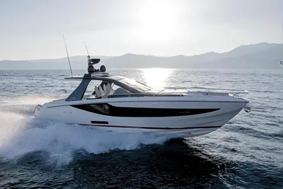 2025 Azimut Verve 42
