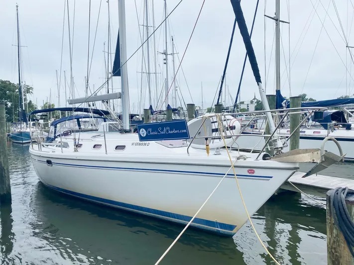 Licentia Yacht Photos Pics 2008 Catalina 42 MKII - Licentia