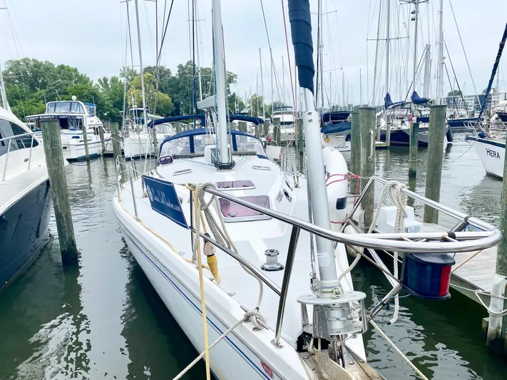 Licentia Yacht Photos Pics 2008 Catalina 42 MKII - Licentia