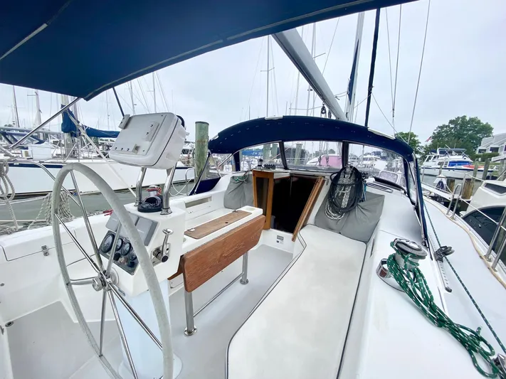 Licentia Yacht Photos Pics 2008 Catalina 42 MKII - Licentia