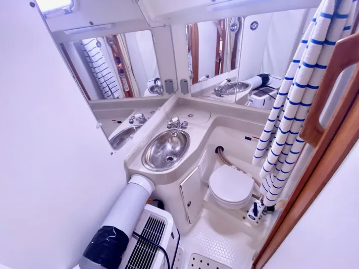 Licentia Yacht Photos Pics 2008 Catalina 42 MKII - Licentia