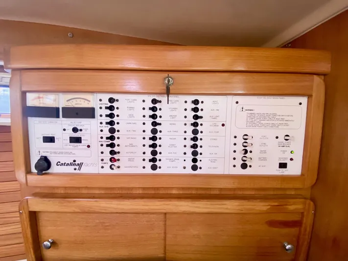 Licentia Yacht Photos Pics 2008 Catalina 42 MKII - Licentia