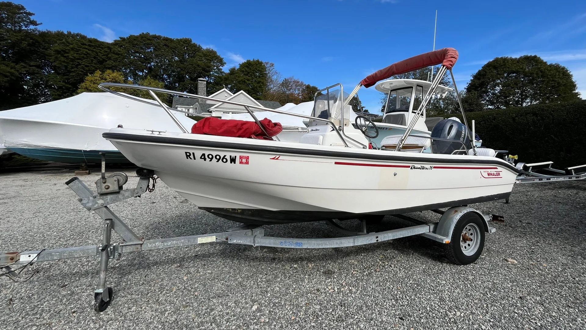 2001 Boston Whaler 16 Dauntless Photo