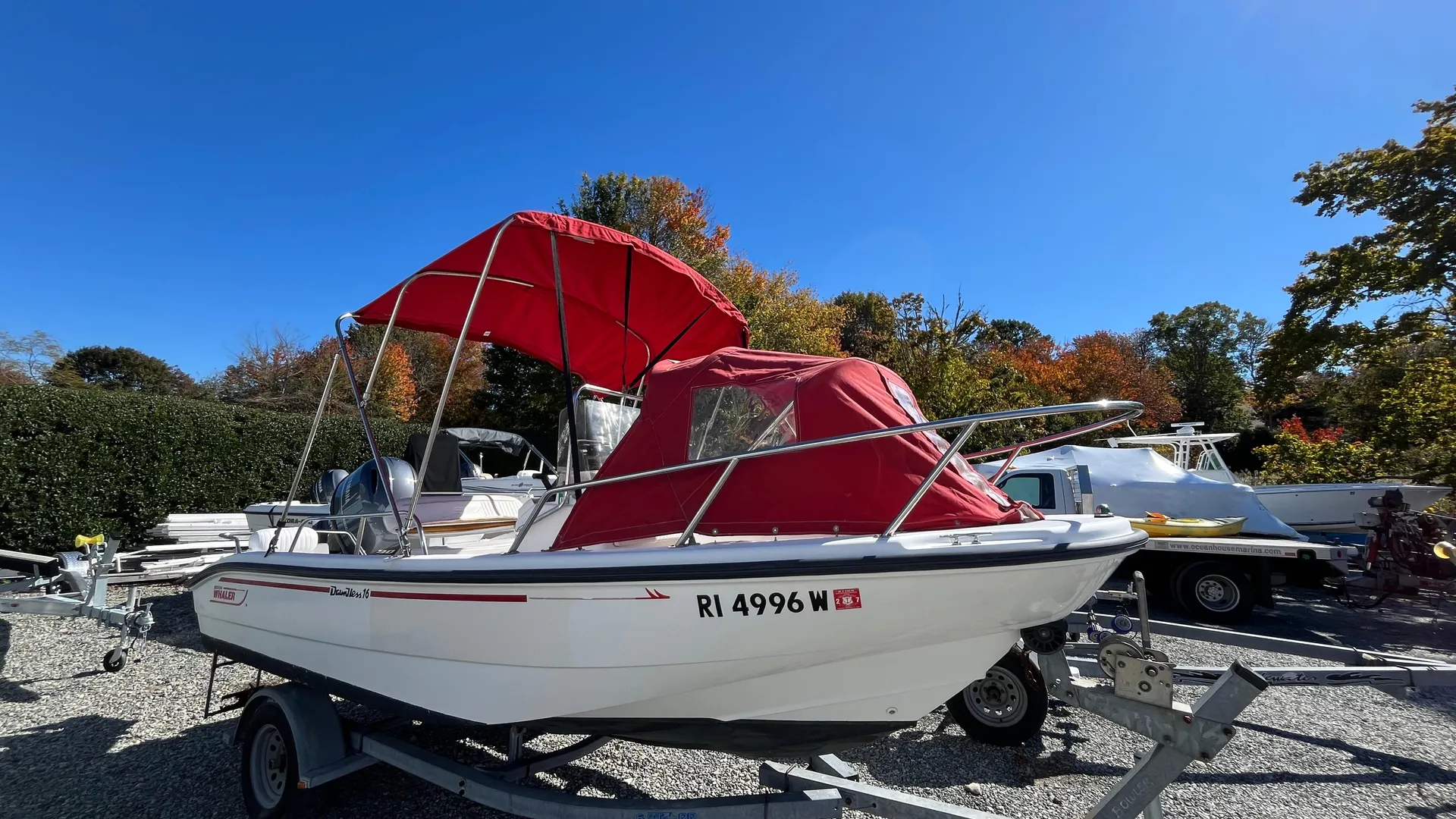 2001 Boston Whaler 16 Dauntless Photo