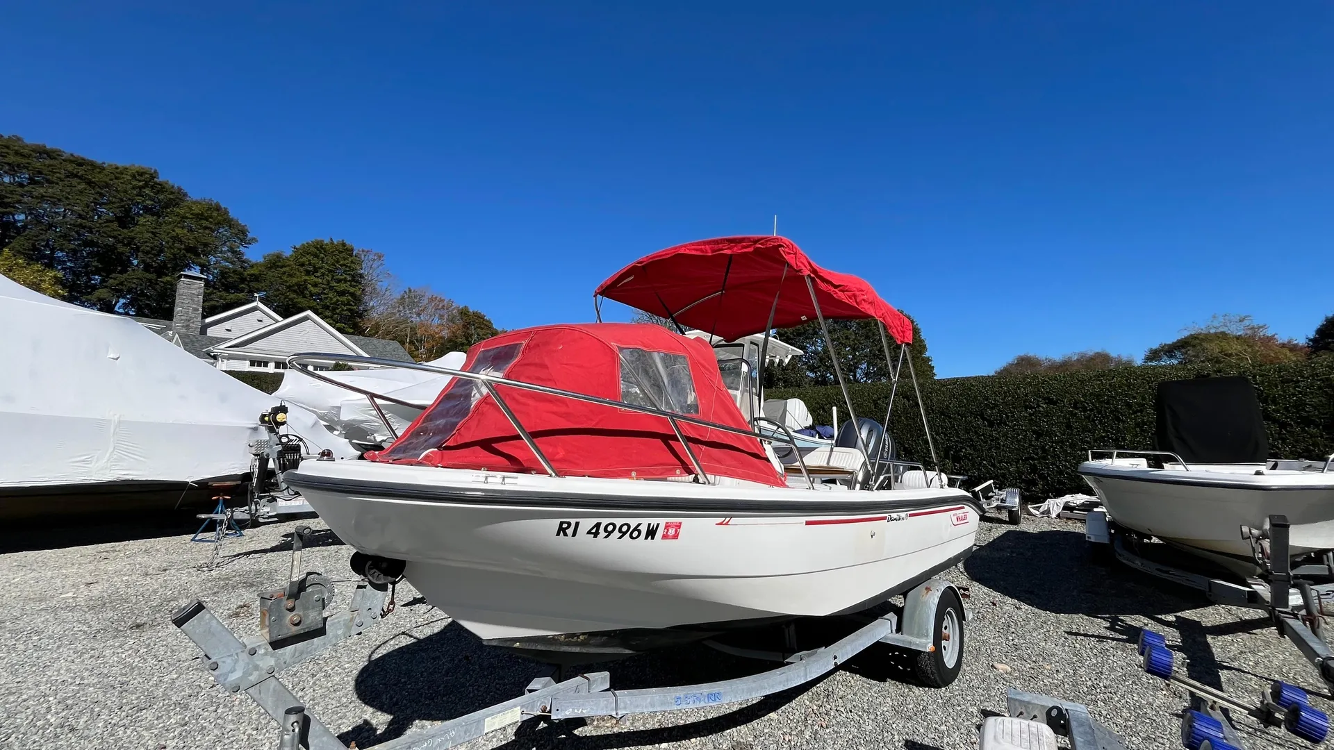 2001 Boston Whaler 16 Dauntless Photo