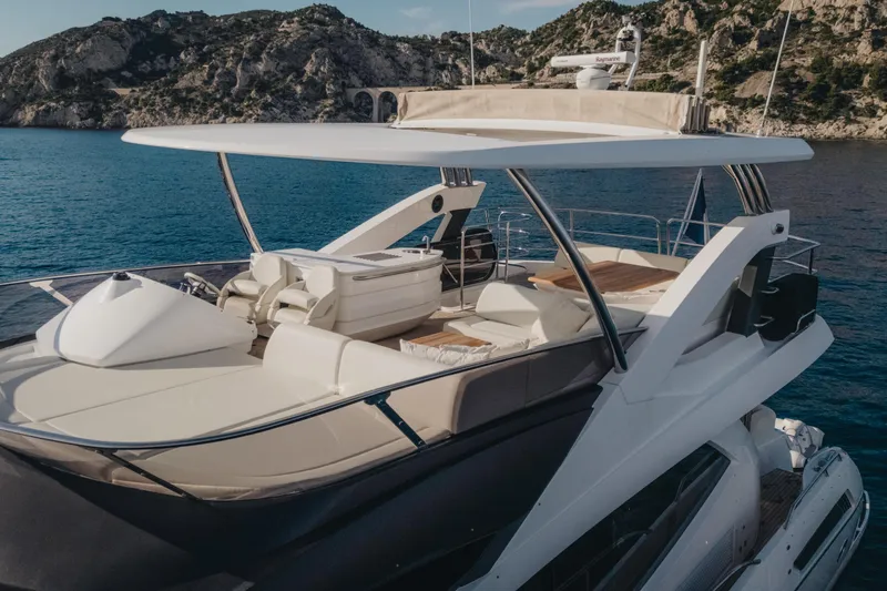 Sarahlisa Yacht Photos Pics SUNSEEKER 75 YACHT