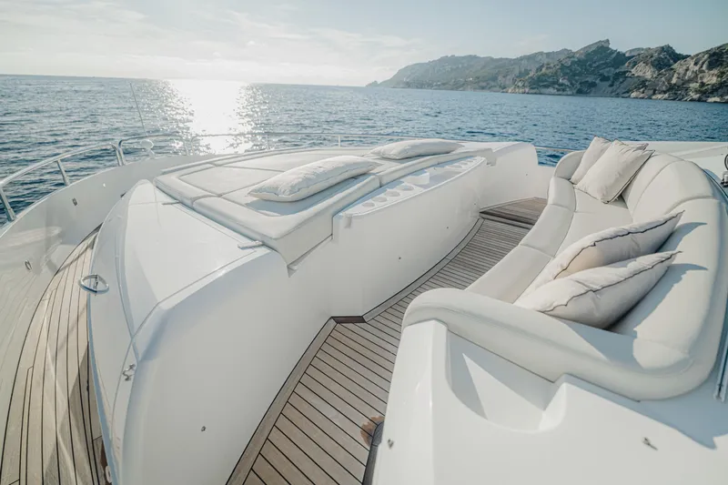 Sarahlisa Yacht Photos Pics SUNSEEKER 75 YACHT