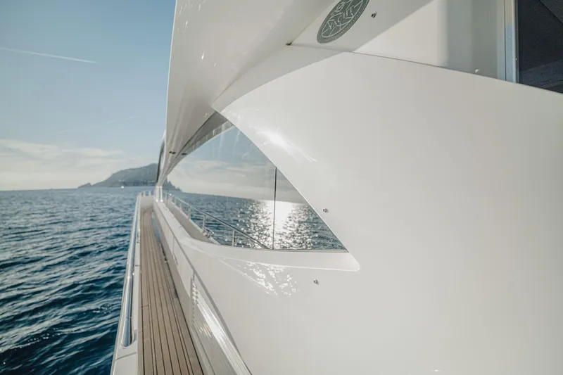 Sarahlisa Yacht Photos Pics SUNSEEKER 75 YACHT