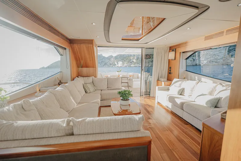 Sarahlisa Yacht Photos Pics SUNSEEKER 75 YACHT