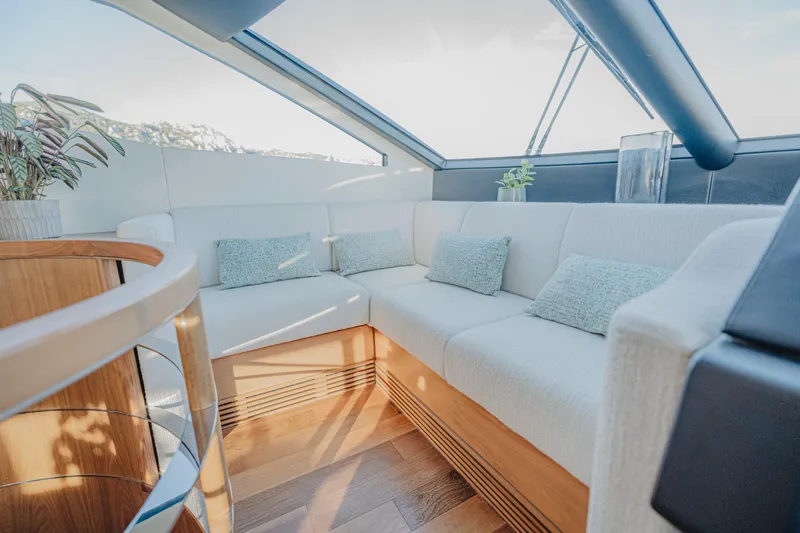 Sarahlisa Yacht Photos Pics SUNSEEKER 75 YACHT