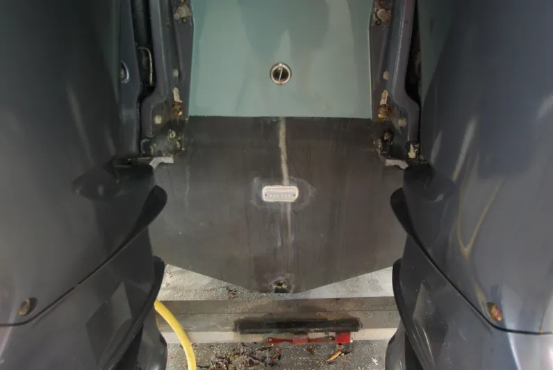  Yacht Photos Pics 2019 Sailfish 325 Dual Console boat transom with dual engines.