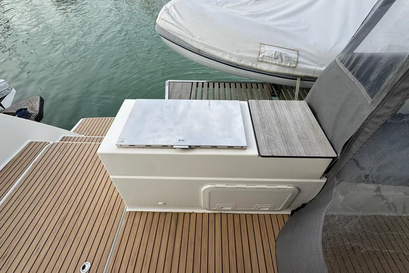 Lupa Di Mare Yacht Photos Pics Fountaine Pajot Saona 47 yacht deck with seating and storage, 2021 model.