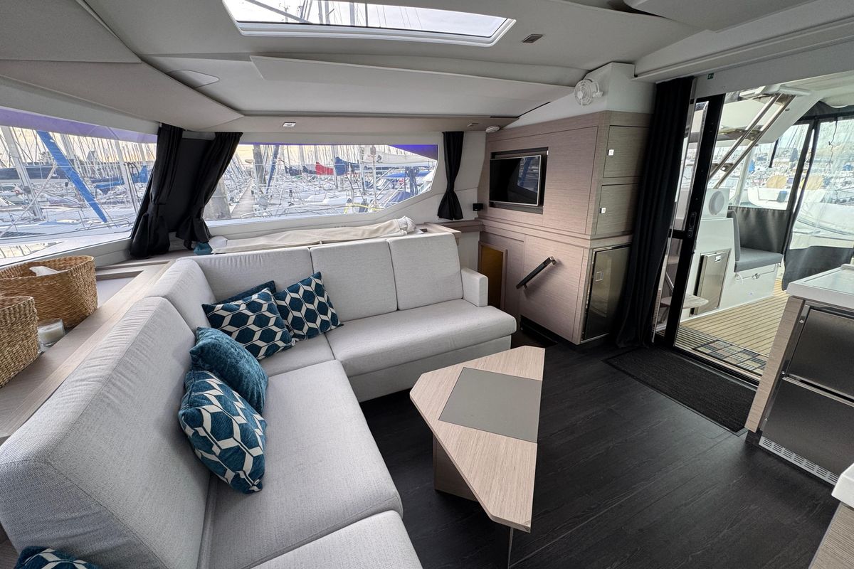 2021 Fountaine Pajot 46 