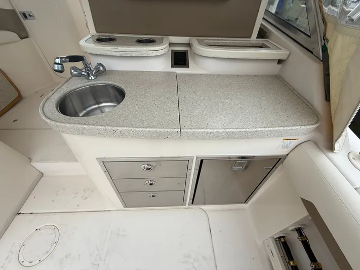  Yacht Photos Pics 2013 GRADY-WHITE 335 FREEDOM - Image 22