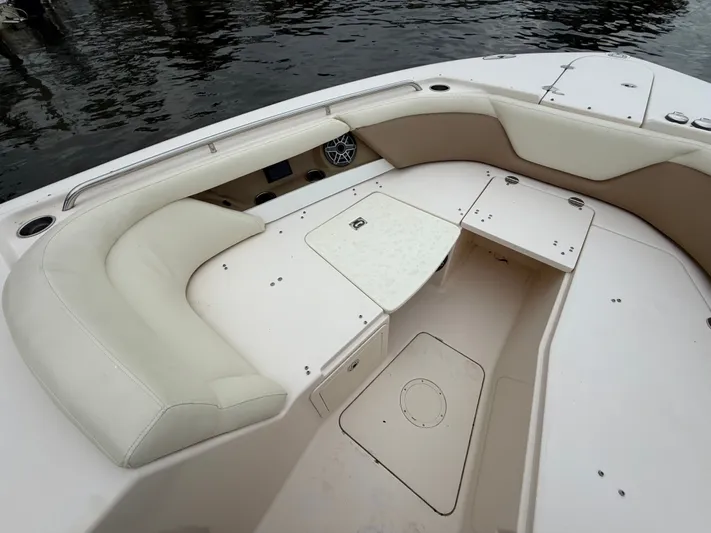  Yacht Photos Pics 2013 GRADY-WHITE 335 FREEDOM - Image 44